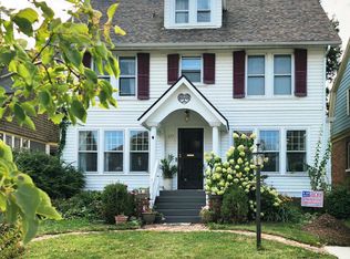 877 Burlingame St, Detroit, MI 48202