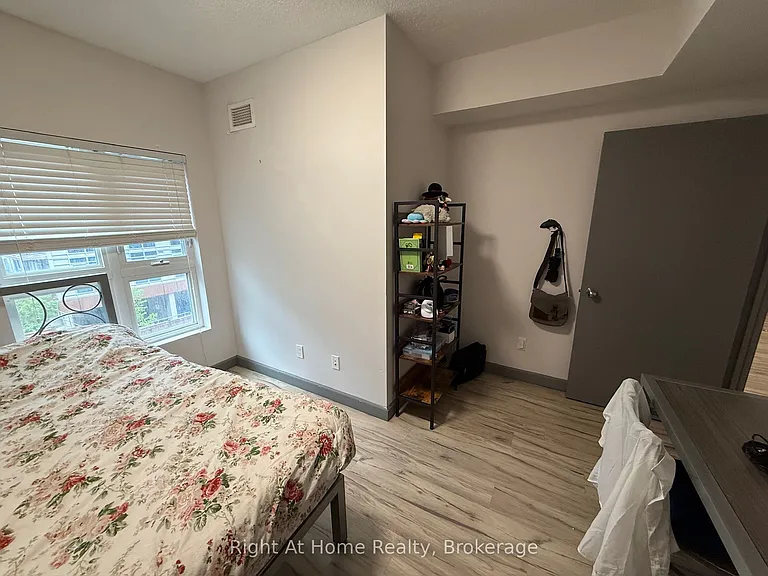 258 B Sunview St #2317 — Photo 5