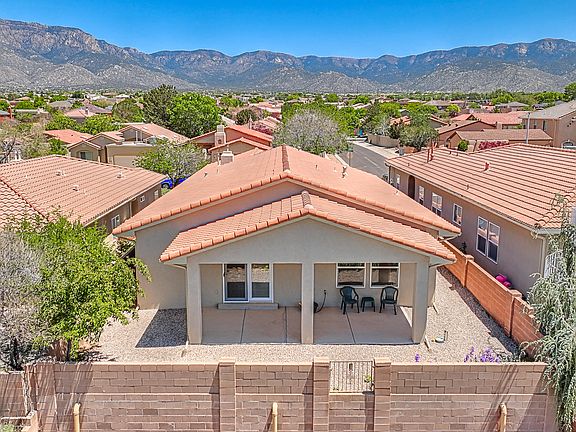 5th image of 7139 Marseille Pl NE
