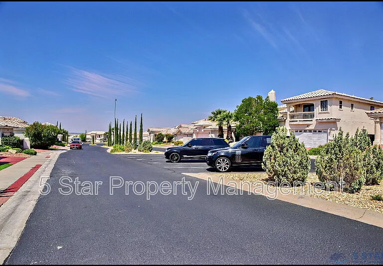 1560 Via Appia St — Photo 49