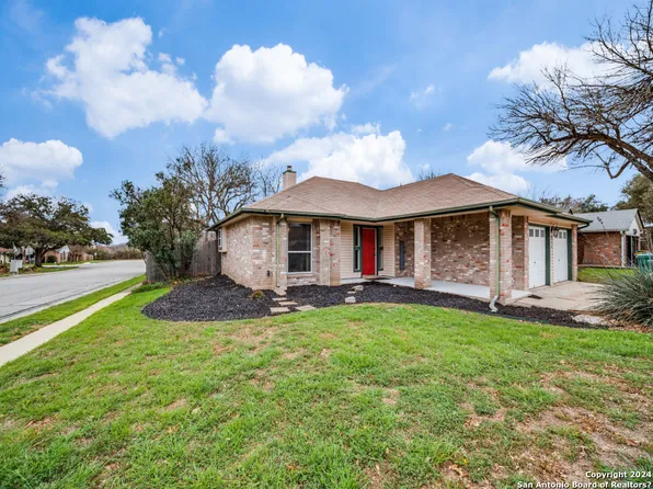 8116 FOREST DAWN, Live Oak, TX 78233