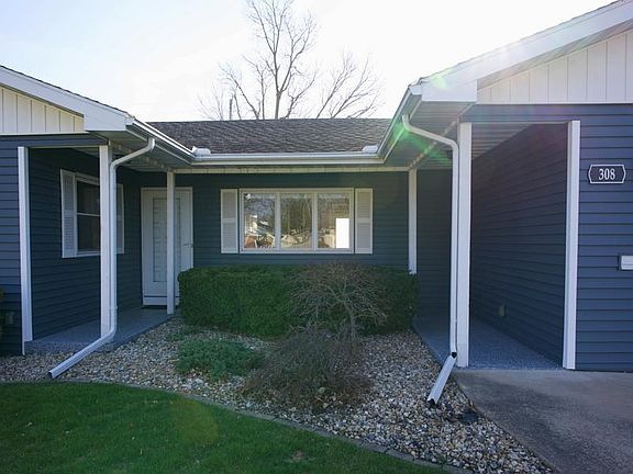 3rd image of 308 Granada Rd