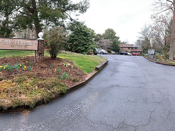 Entrance from Spears Avenue