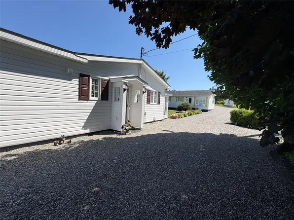 131 & 131A Main Street, Port Au Port West, NL A0N1T0