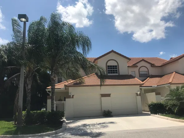 12584 Shoreline Dr, Wellington, FL
