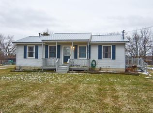 9394 E Coldwater Rd, Davison, MI 48423