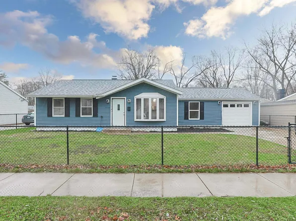 2122 N Elmer St, South Bend, IN 46628