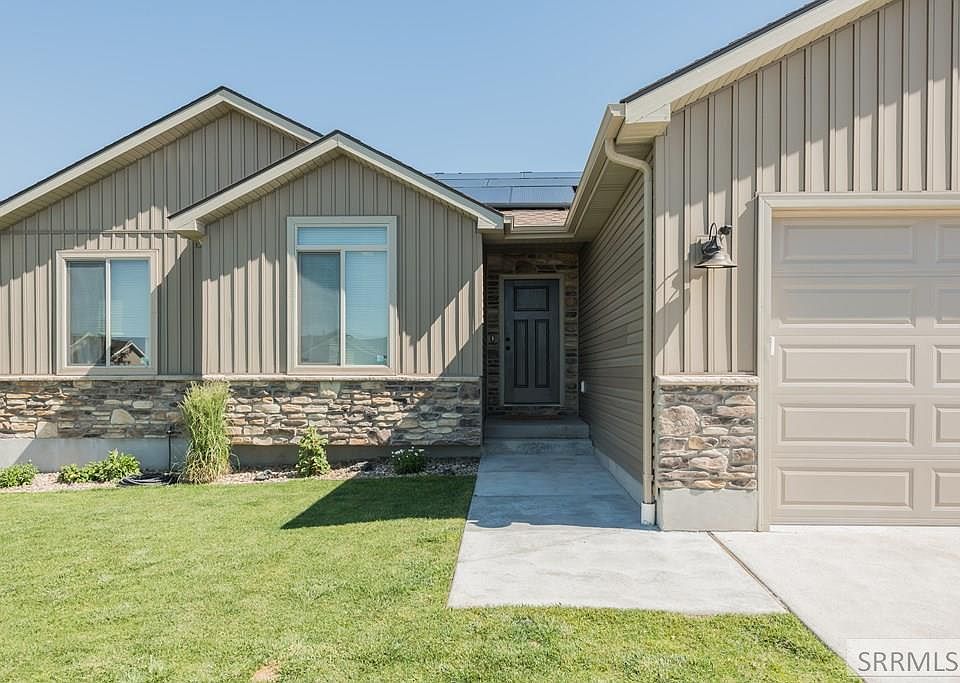1st image of 5147 E Nelson Dr
