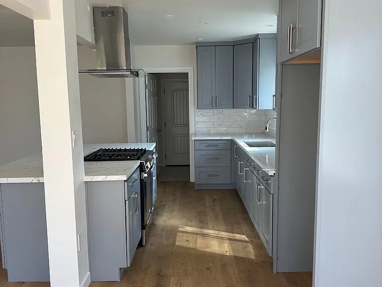 130 Surfside Dr — Photo 13