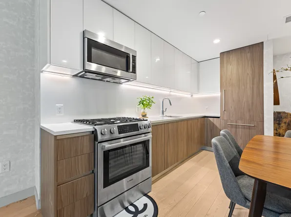 131-01 40th Road image 26 of 31