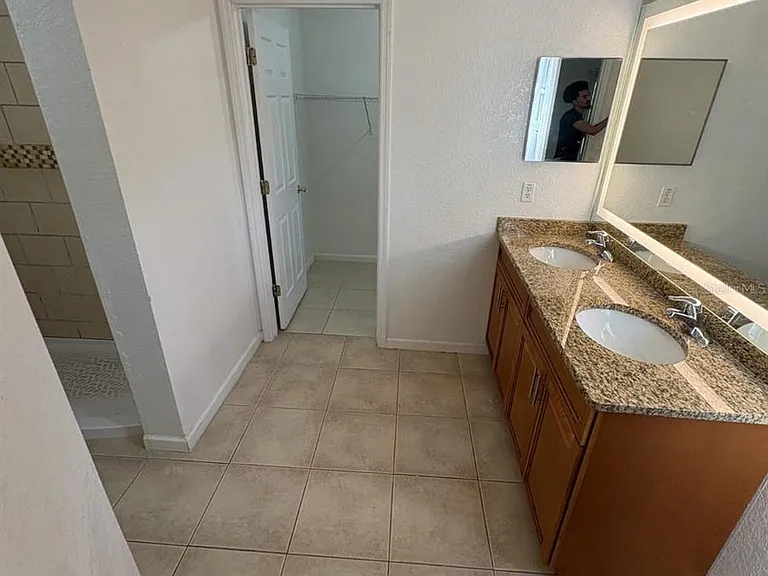 627 Bluebill Ct — Photo 5