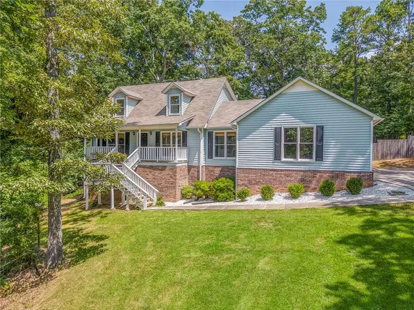 22 Timberwood Dr, Silver Creek, GA 30173