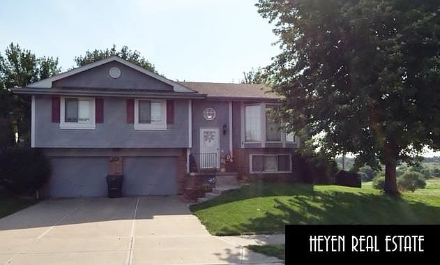 1st image of 8225 S 152nd St