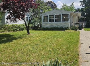 3621 Lowcroft Ave, Lansing, MI