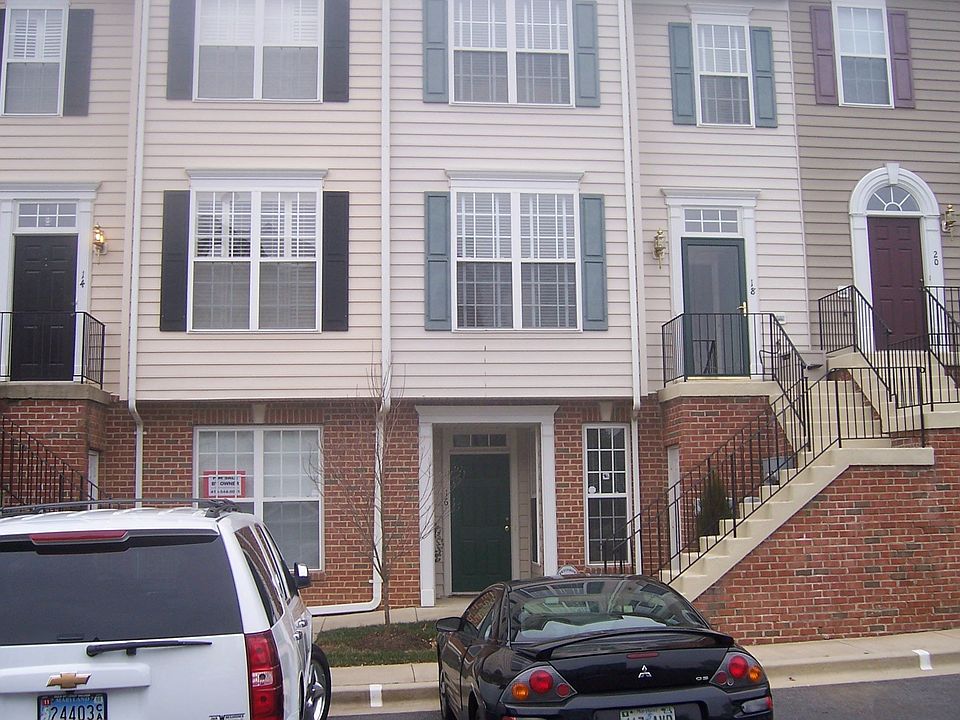 1st image of 16 Harbour Heights Dr #16
