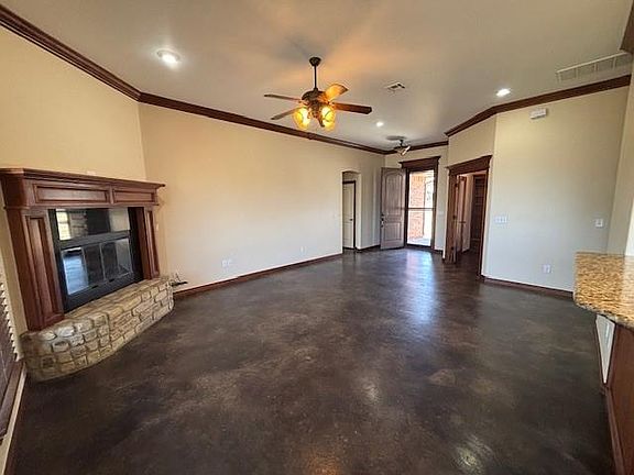 4th image of 612 N Timber Rd