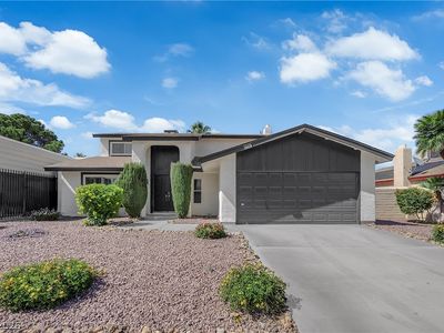 6756 Endora Dr, Las Vegas, NV, 89103