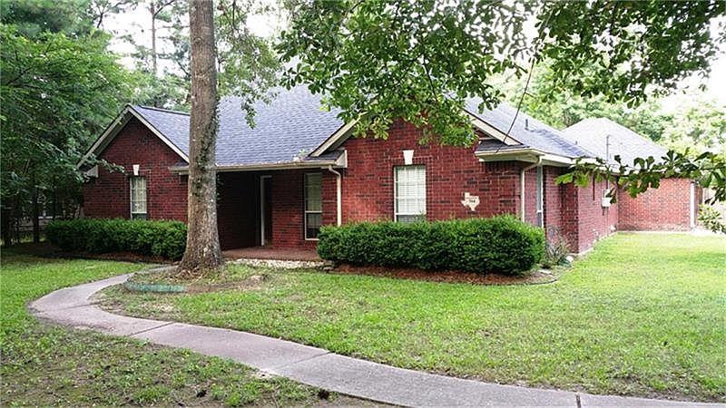 1st image of 514 Westwood North Dr