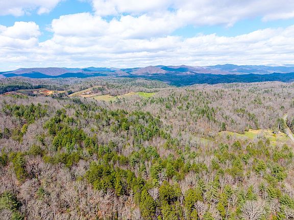 3rd image of 1669 Hiwassee Dam Access Rd