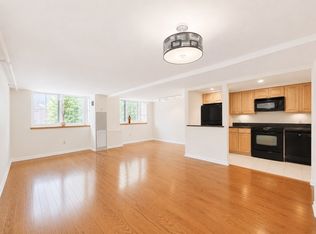 200 Market St APT 204, Lowell, MA 01852