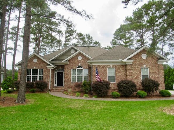 1271 Greenbriar Dr
