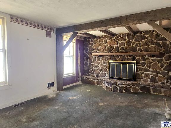4th image of 210 N Lessie St