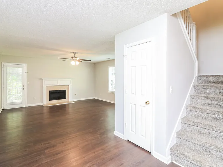 4125 Clarks Trl — Photo 5