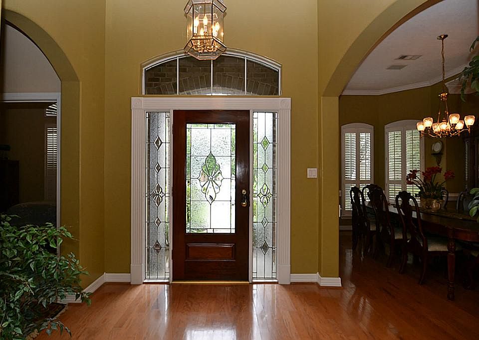 1st image of 8621 Wyndham Village Dr