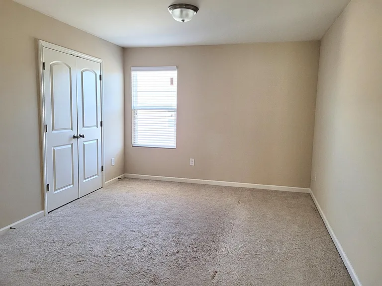5906 Boxelder Cv — Photo 14
