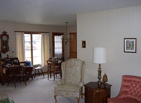 5th image of 194 Irvington Dr
