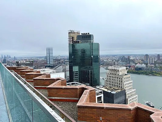 Rented by Viza Group, Inc | media 30