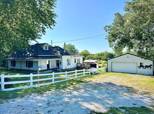 3794 Highway D, Bolivar, MO 65613