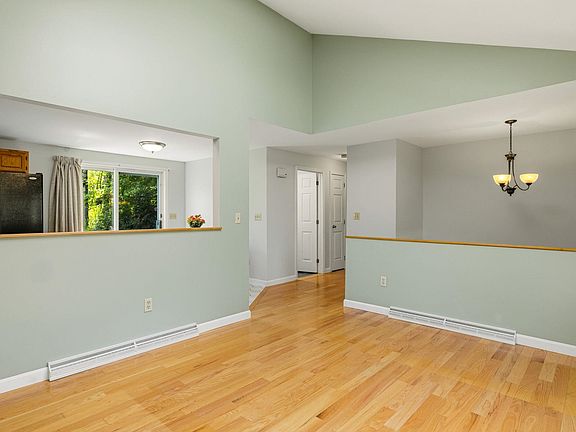 4th image of 5 Ledgeview Drive