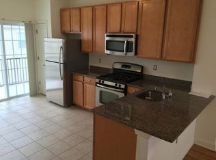 1124 Giordano Ave, Parlin, NJ 08859