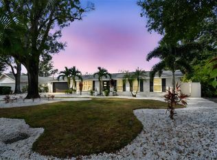 4918 N River Shore Dr, Tampa, FL 33603