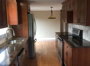 14 Ewing Rd, North Kingstown, RI 02852