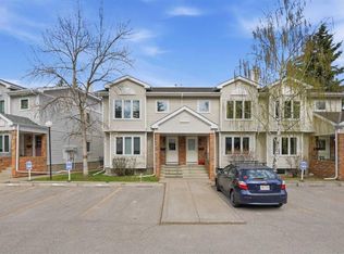 3910 19th Ave SW #12, Calgary, AB T3E 7E7
