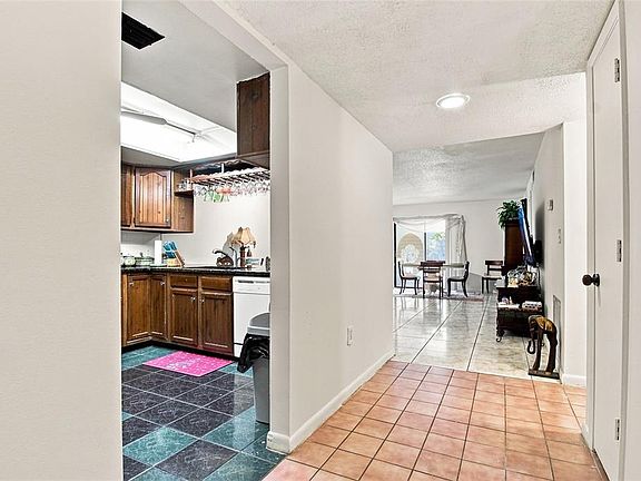 3rd image of 7104 KIRSCH COURT #3
