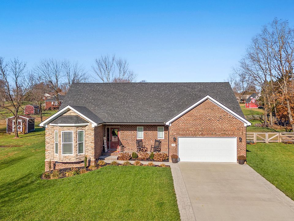 1st image of 297 Waco Heights Dr