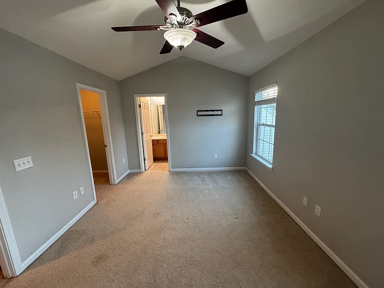 257 Sonata Cir — Photo 5