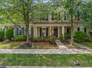 42757 Explorer Dr, Ashburn, VA 20148