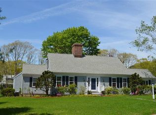 44 Curry Ln, Osterville, MA 02655