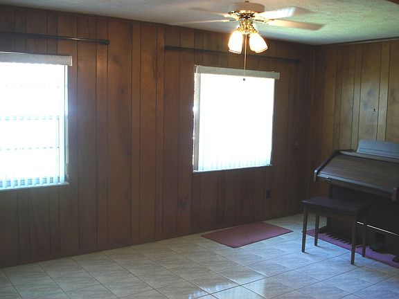 4th image of 12933 81st Ave