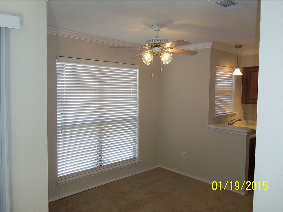 825 W Harwood Rd Hurst TX Zillow