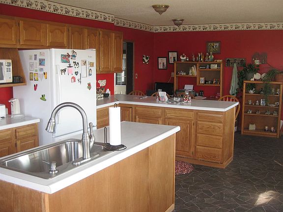 5th image of 1017 N County Road 450 W