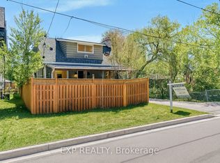 1331 Saint James Ave, Mississauga, ON L5E1J3