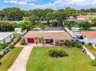3725 Yardley Ave N, Saint Petersburg, FL 33713
