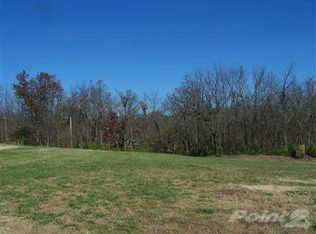 2806 S Ranch Dr, Springfield, MO 65809