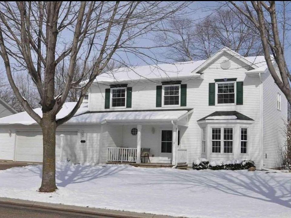1st image of 710 Oakwood