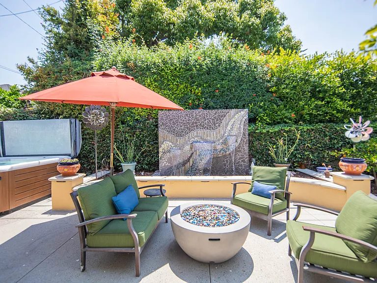 1040 Alameda Blvd — Photo 8